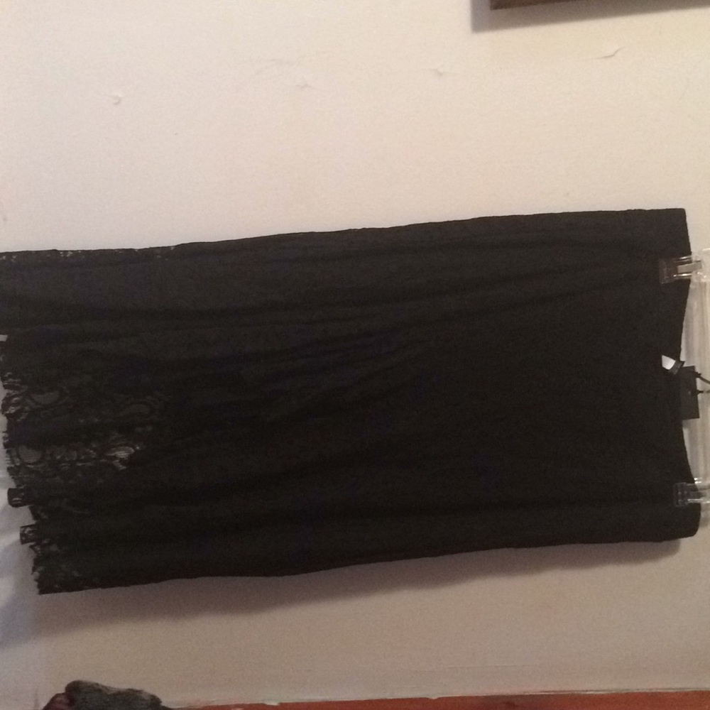 Who What Wear black lace skirt NWT